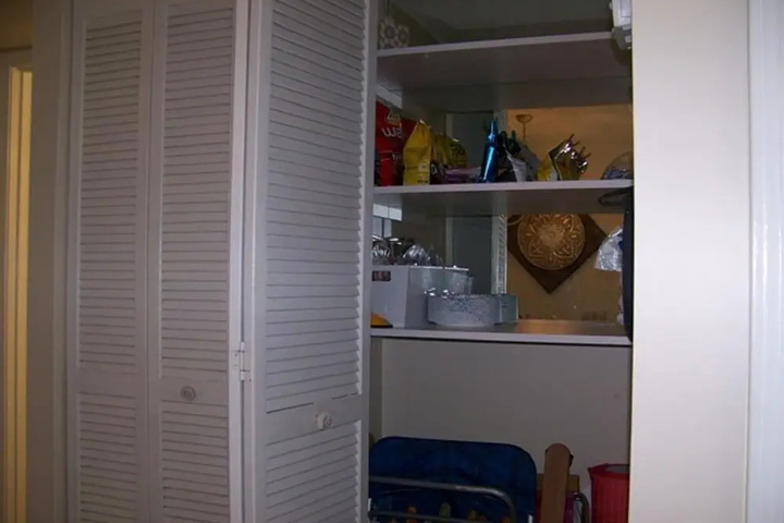 Room 2 of 15