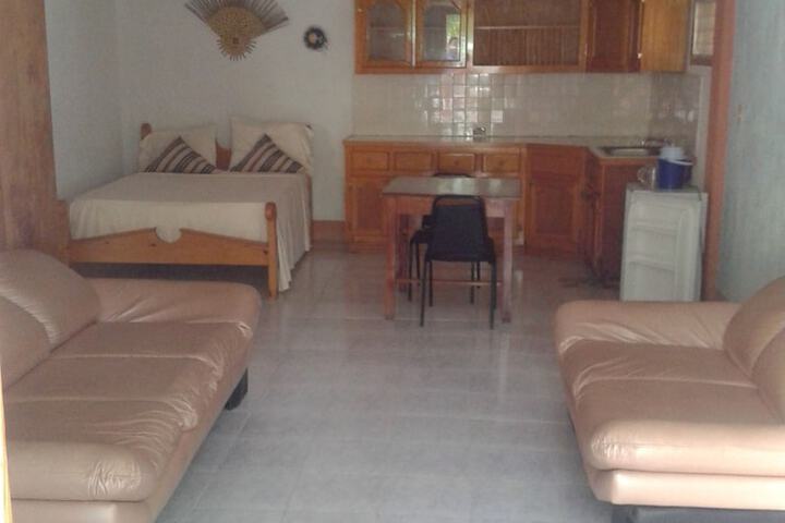 Room 15 of 40