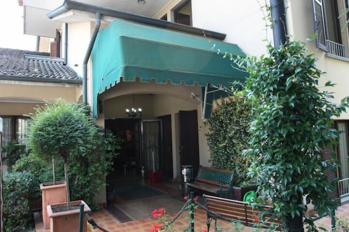 Hotel 38 of 46