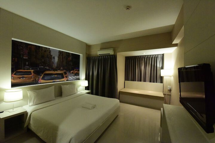 Room 22 of 63