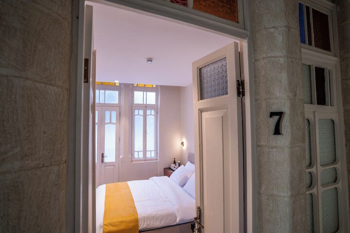Room 55 of 74