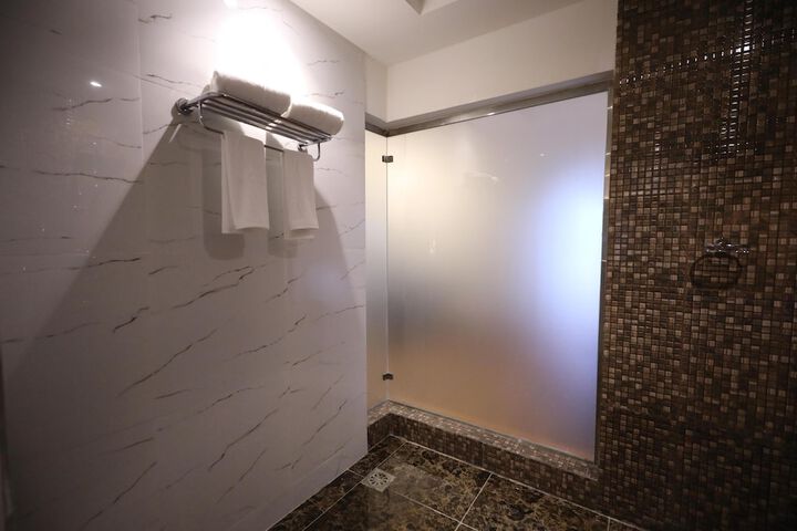 Room 40 of 51
