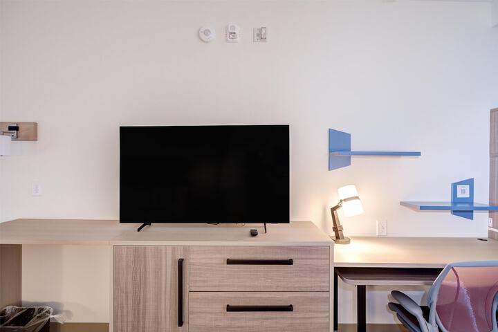 Room 12 of 51