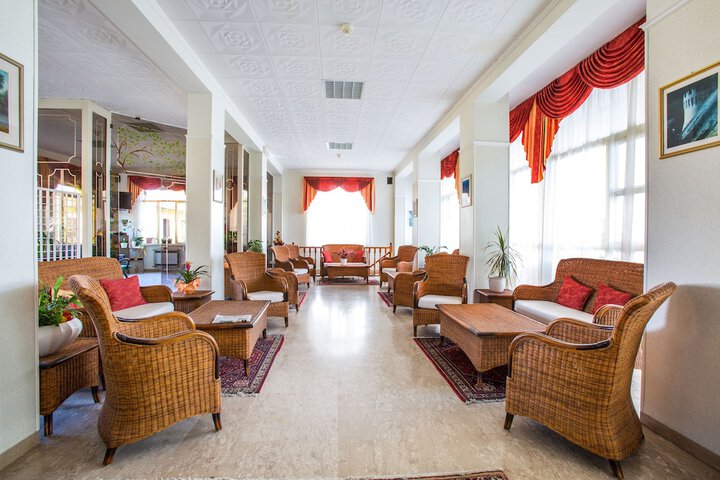 Hotel Interior 4 of 25