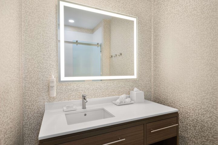 Bathroom shower