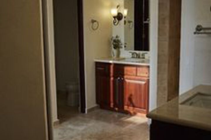 Room 5 of 25