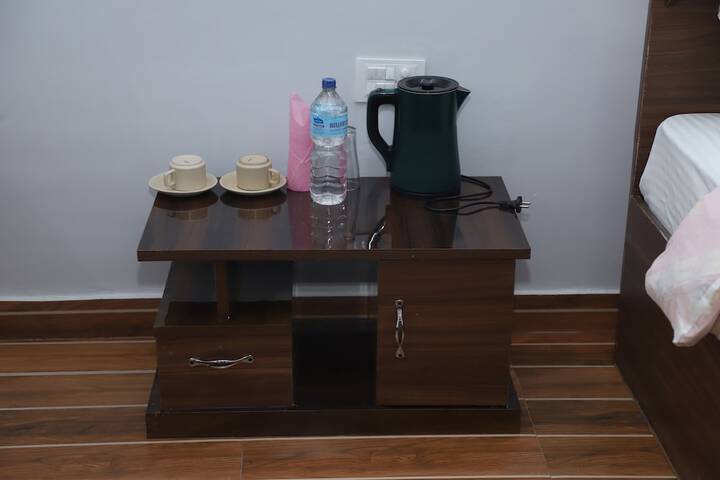 Room 6 of 35
