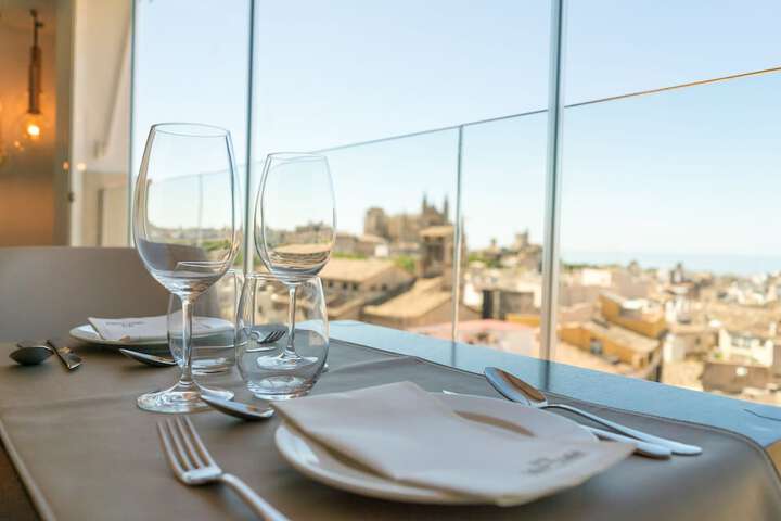 Dining 65 of 73