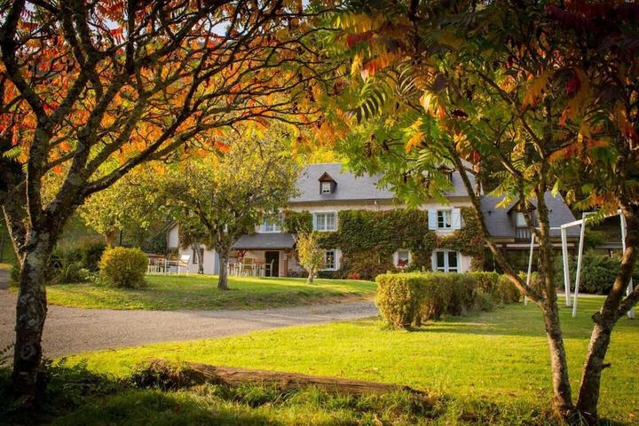 Exterior of Garden & City Bagnères-de-Bigorre - Domaine de Ramonjuan