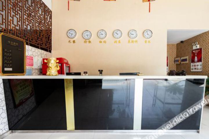 Hotel Interior 15 of 32