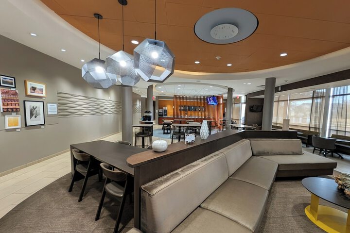 Guest Lobby