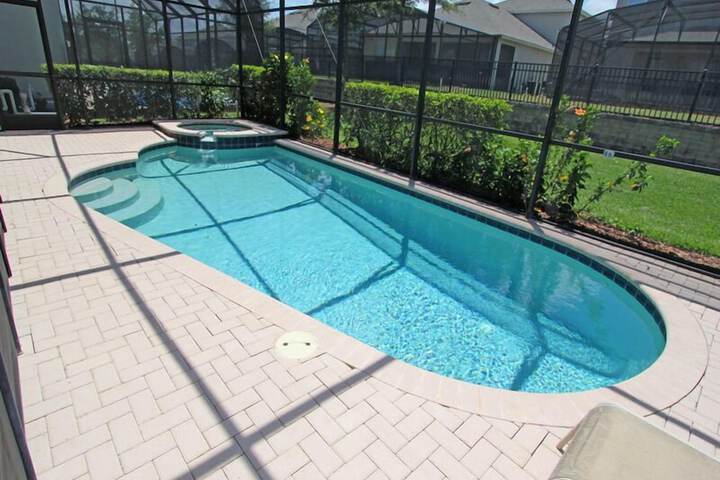 Pool 8 of 23