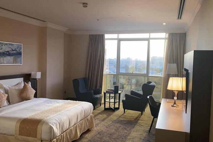 Room 5 of 48