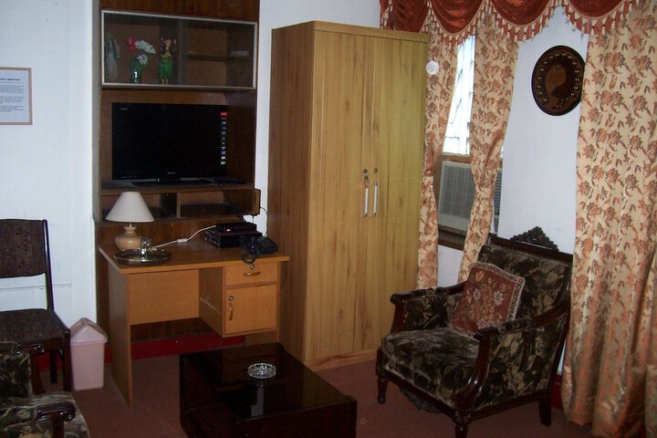 Room amenity
