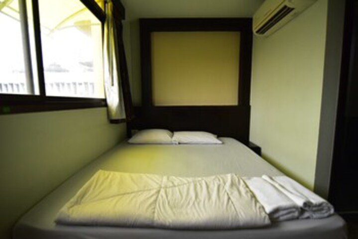Room 19 of 23
