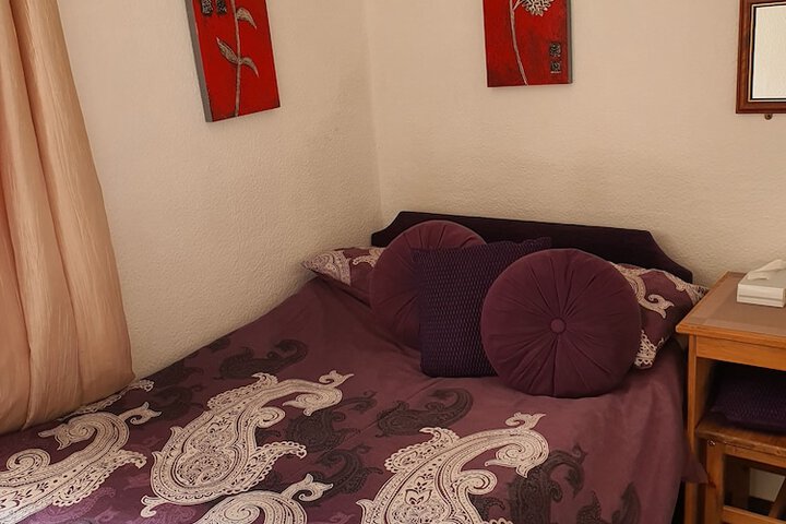 Room 25 of 97