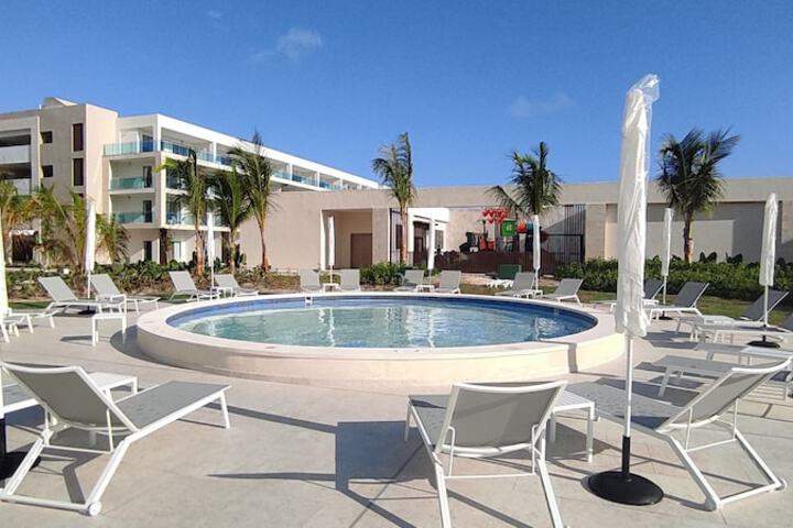 Hotel 252 of 259