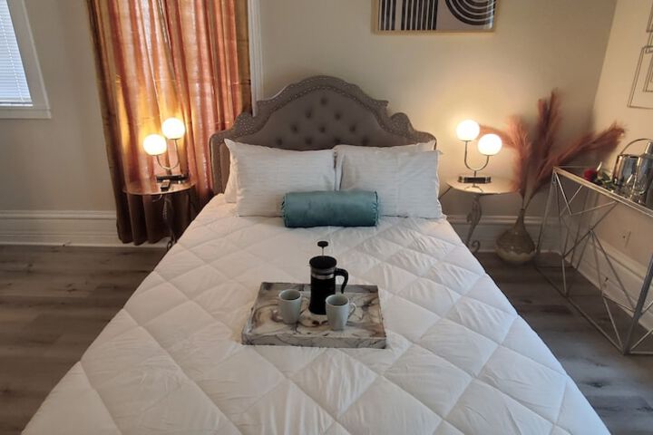 Room 145 of 181