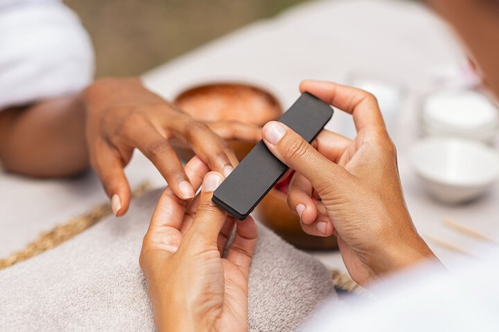 Nail salon