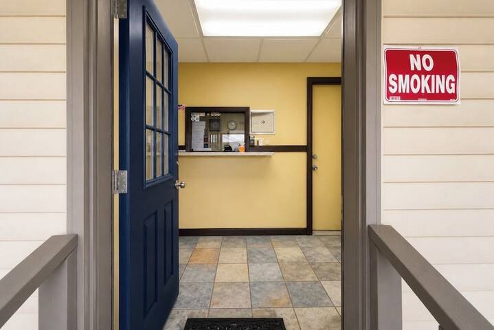 Westgate Manor Motel Austintown-Younstown Ohio