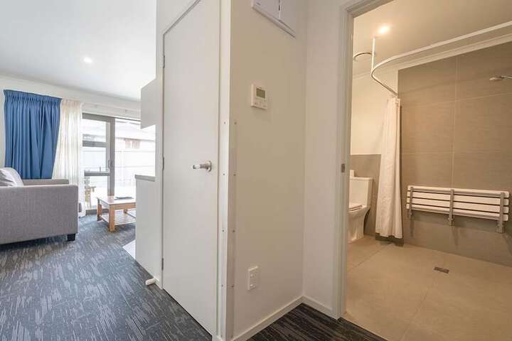 Room 17 of 21