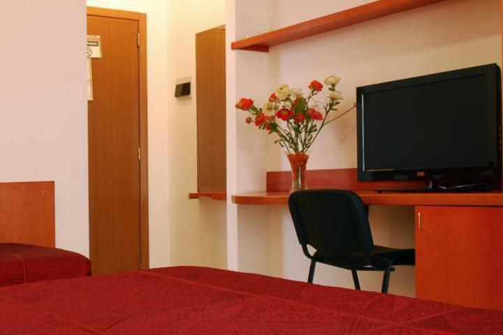 HOTEL VOMANO