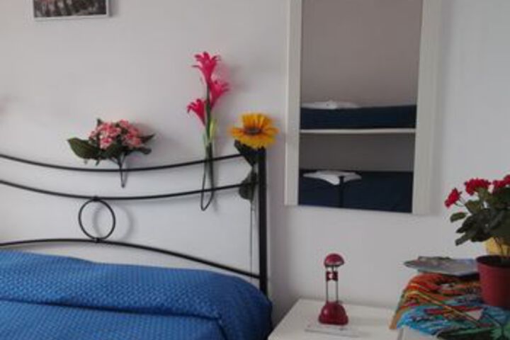 Room 74 of 170
