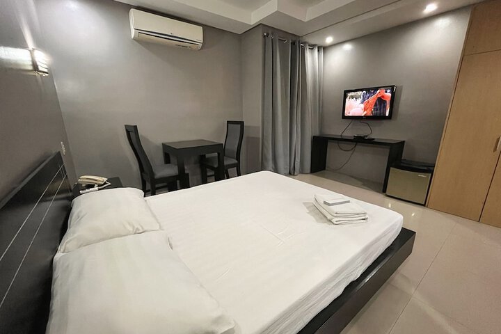 Room 12 of 29