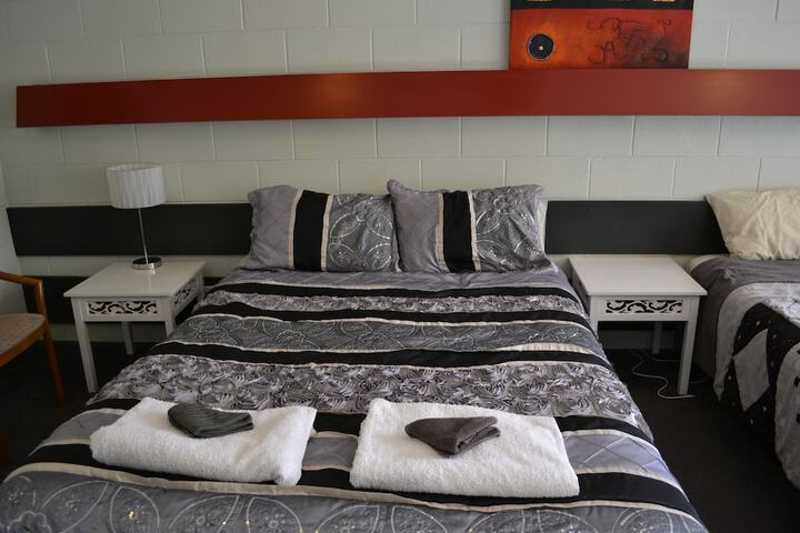 Room 9 of 123