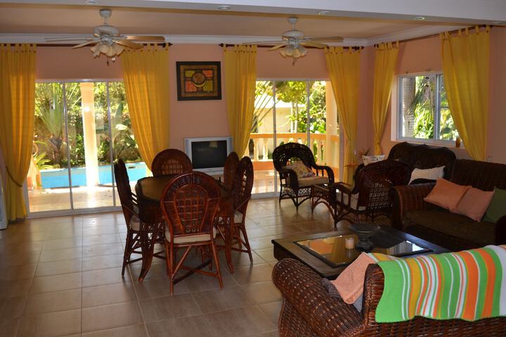 Room 7 of 21