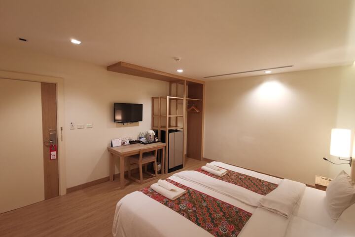 Room 30 of 62