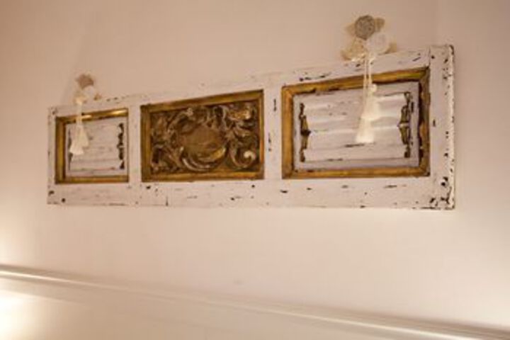 Room 10 of 18