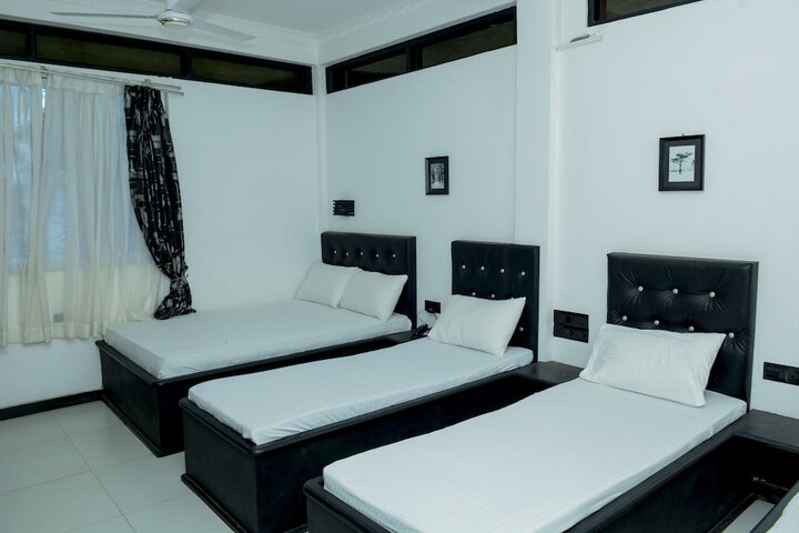 Room 64 of 94