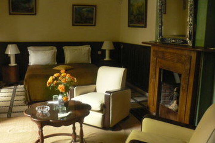 Room 28 of 62