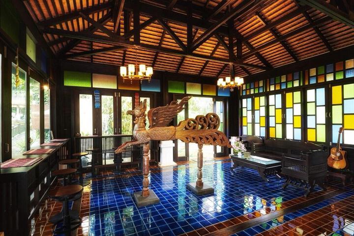 Hotel Interior 26 of 40