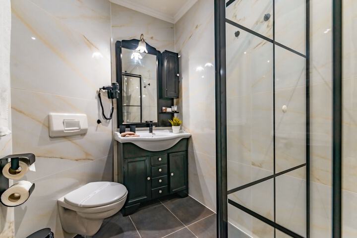 Bath Interior