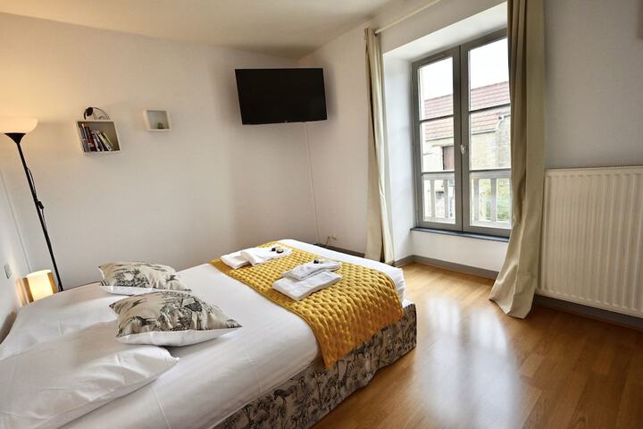 Room 19 of 53