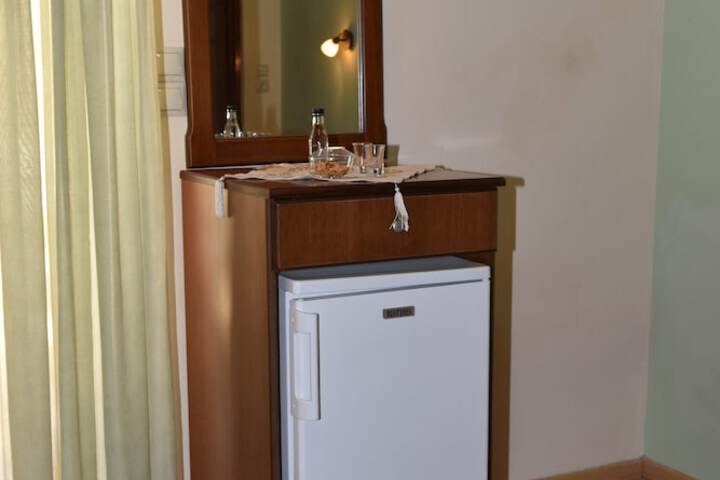 Room 35 of 52