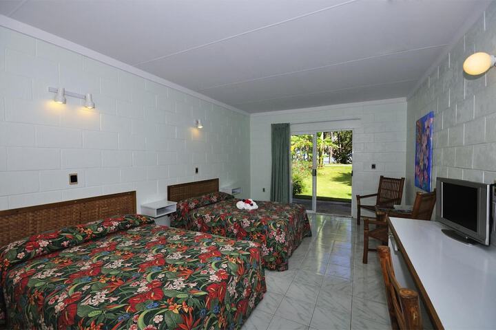 Room 6 of 37