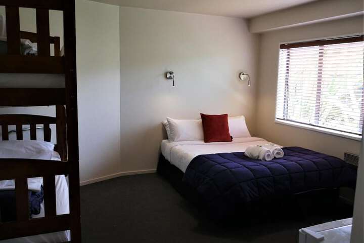 Room 16 of 55