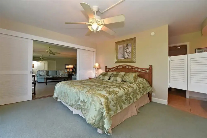Room 3 of 23