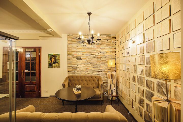 Hotel Interior 18 of 113
