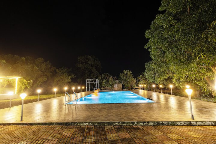 Pool 36 of 49
