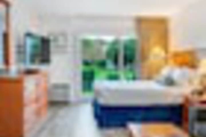 Room 125 of 549