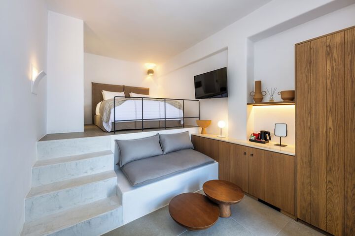Room 46 of 163