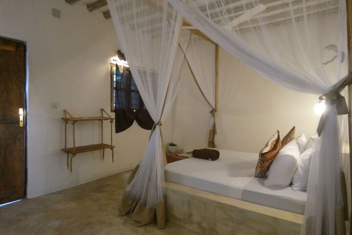 Room 14 of 56