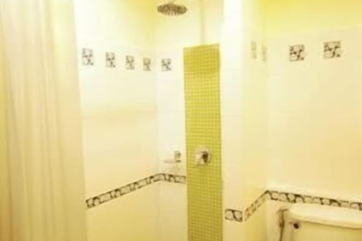 Clean Restrooms