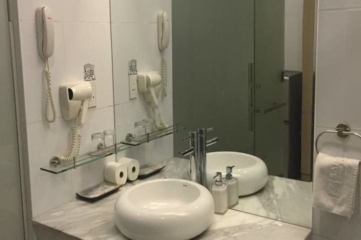Bathroom Photo