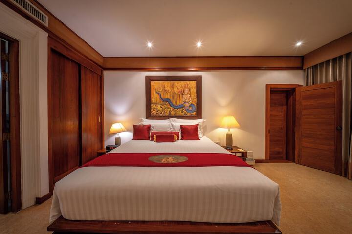 Room 55 of 178