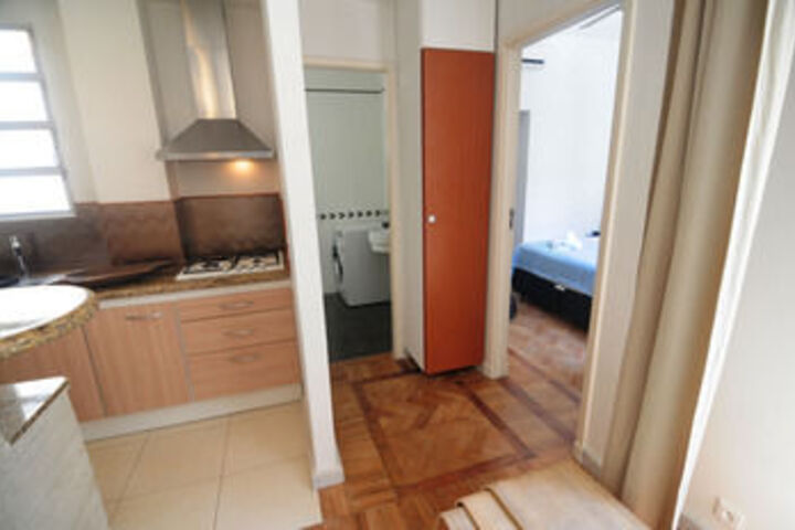 Room 15 of 27
